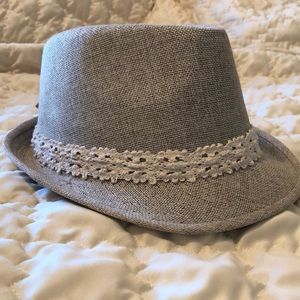 Neutral fedora with lace detail